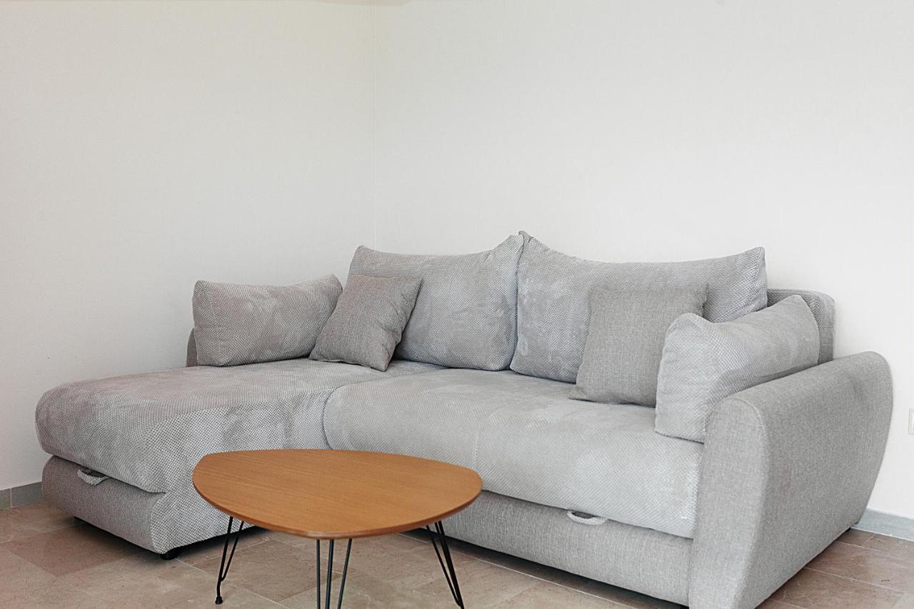 Apartman Amari Waterfront, Step To The Sea And Berth Bogisici
