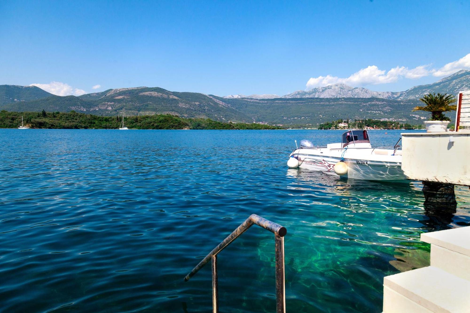 Amari Waterfront, Step To The Sea And Berth Bogisici