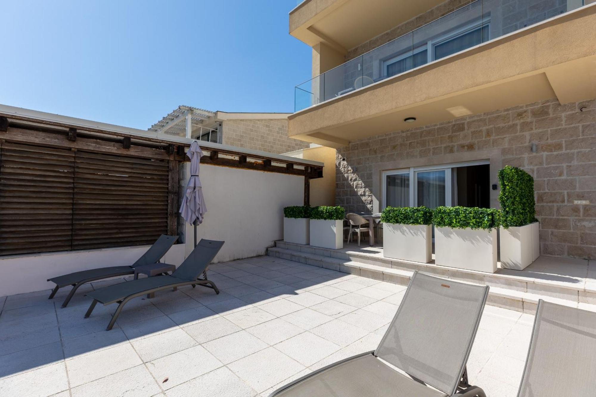 Amari Waterfront, Step To The Sea And Berth Apartman Bogisici