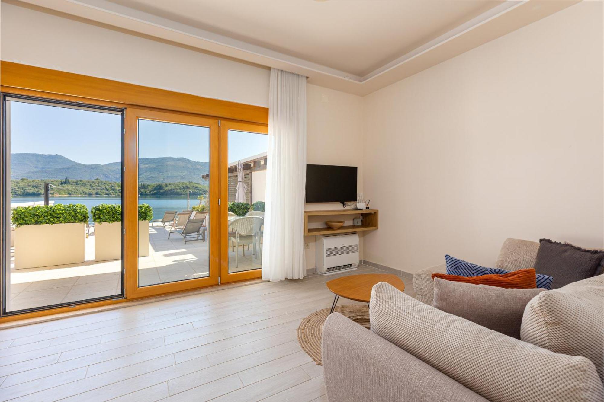 Amari Waterfront, Step To The Sea And Berth Apartman *