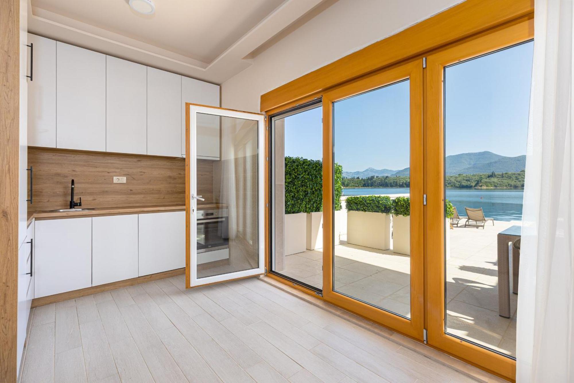 Amari Waterfront, Step To The Sea And Berth Bogisici